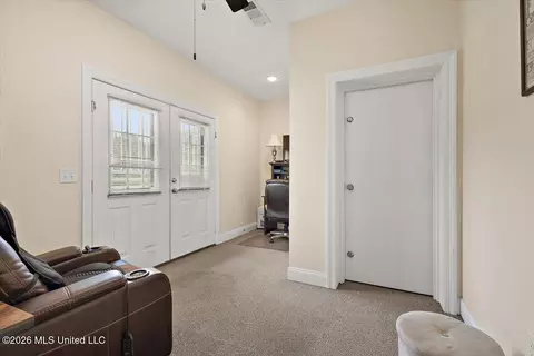 Entry Way - 136 Mccullough Ln, Flora, MS 39071 photo 5 of 5