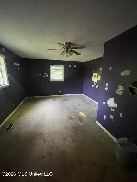 Bedroom - 653 W Robinson St, Hernando, MS 38632 photo 1 of 1