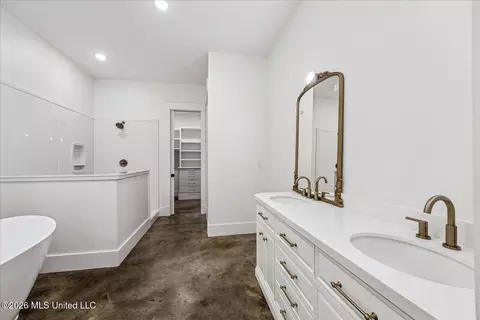 Other - 175 Fulmer Rd #B, Como, MS 38619 photo 5 of 11