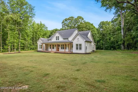 Other - 175 Fulmer Rd #B, Como, MS 38619 photo 2 of 11