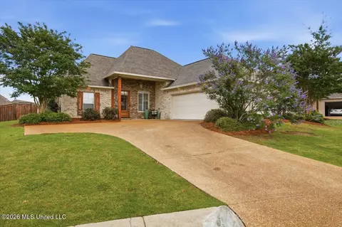 414 Emerald Trl, Brandon, MS 39047