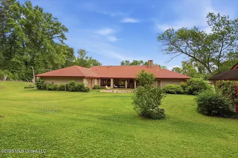 Exterior - 26 N 2nd St, Pickens, MS 39146 photo 9 of 16