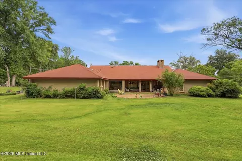 Exterior - 26 N 2nd St, Pickens, MS 39146 photo 7 of 16