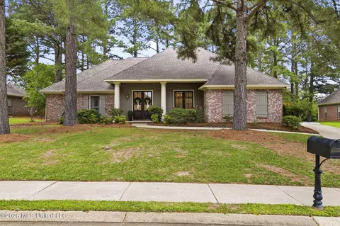 1412 Waterton Dr, Madison, MS 39110