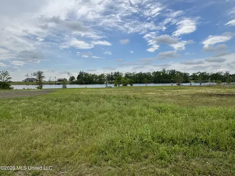 Deerfield Road, Yazoo City, MS 39194