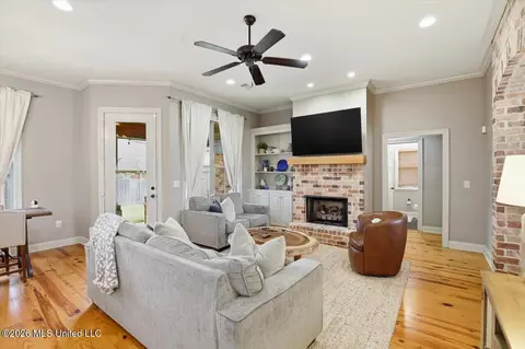 Living - 135 Grace Dr, Flowood, MS 39232 photo 1 of 2