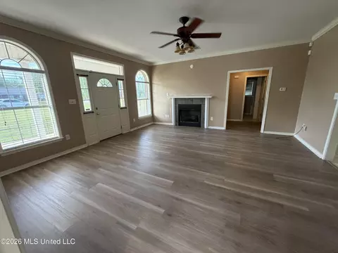 Living - 6902 Tanner Williams Rd, Lucedale, MS 39452 photo 2 of 10