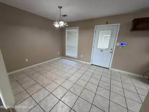 Living - 6902 Tanner Williams Rd, Lucedale, MS 39452 photo 6 of 10