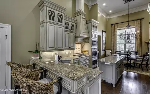 Kitchen - 505 Jasper Cir, Flowood, MS 39232 photo 4 of 4