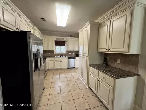 Kitchen - 110 Copper Ridge Ct, Madison, MS 39110 photo 1 of 4