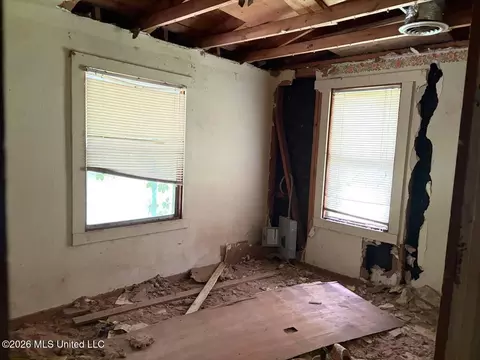 Bedroom - 422 Powell St, Brookhaven, MS 39601 photo 1 of 2