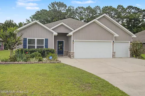 9508 Mallette Dr, Biloxi, MS 39532