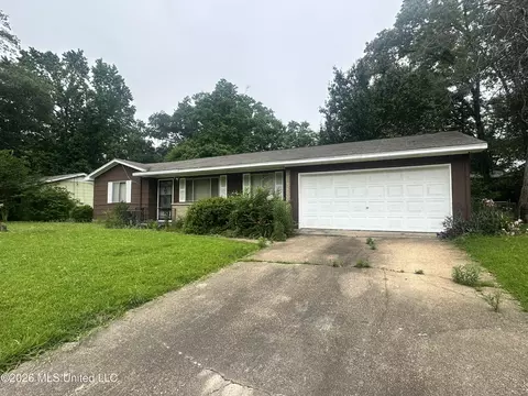 2210 Napoleon Ave, Pearl, MS 39208