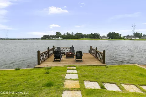 Exterior - 140 Herons Bay Cir, Madison, MS 39110 photo 11 of 17