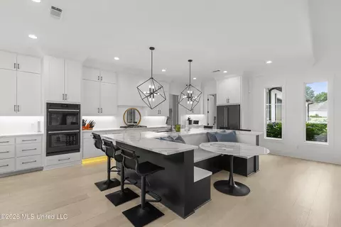 Kitchen - 140 Herons Bay Cir, Madison, MS 39110 photo 2 of 6