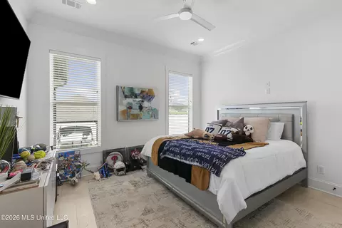 Bedroom - 140 Herons Bay Cir, Madison, MS 39110 photo 1 of 8