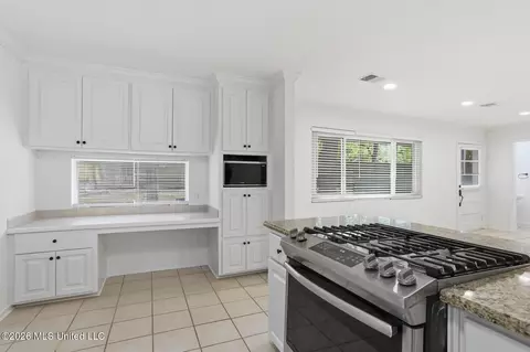 Kitchen - 1735 Wilhurst St, Jackson, MS 39211 photo 3 of 3