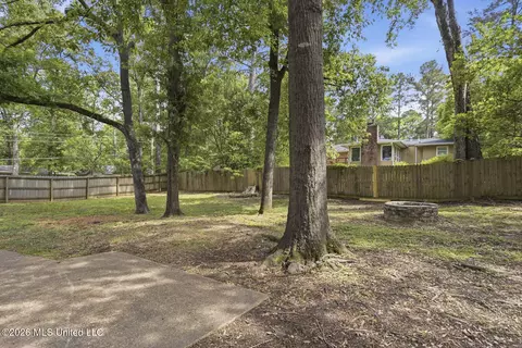 Exterior - 1735 Wilhurst St, Jackson, MS 39211 photo 3 of 5