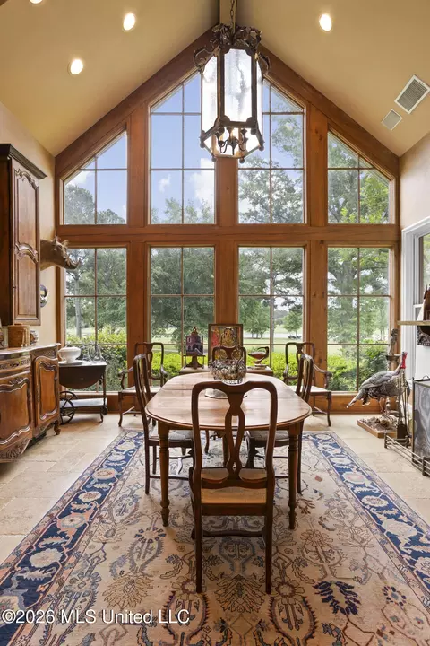Dining - 27 Provence Blvd, Madison, MS 39110 photo 6 of 6