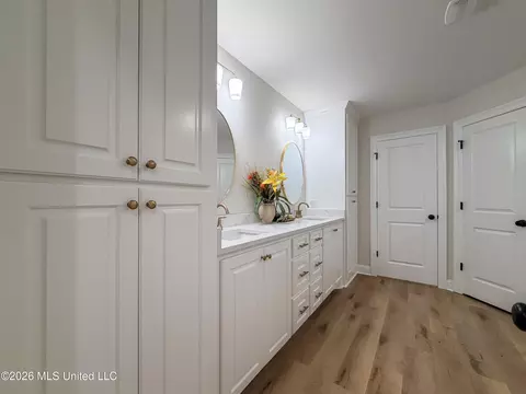 Bath - 60 Meadow Breeze Rd, Sumrall, MS 39482 photo 1 of 5