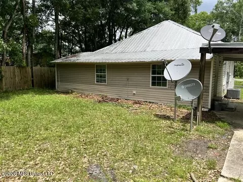 Exterior - 7112 Grierson St, Moss Point, MS 39563 photo 2 of 3