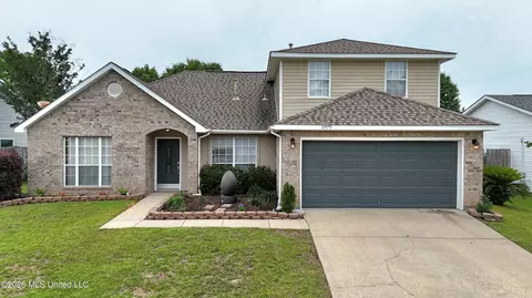 11975 Summerhaven Cir, Gulfport, MS 39503