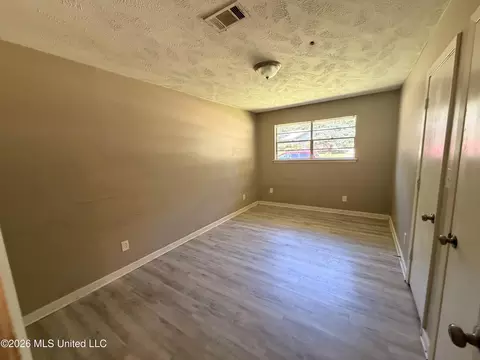 Bedroom - 2229 Scanlon Dr, Jackson, MS 39204 photo 1 of 3