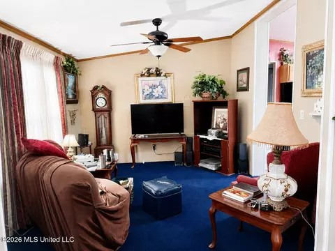 15159 Sara Ln, Saucier, MS 39574 photo 3