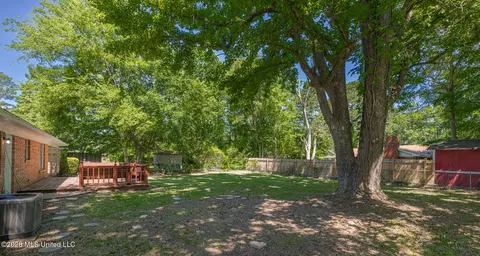 Exterior - 1212 Springdale Dr, Jackson, MS 39211 photo 4 of 5