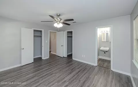 Bedroom - 1212 Springdale Dr, Jackson, MS 39211 photo 2 of 4