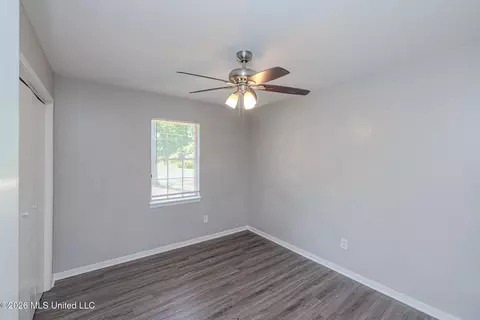 Bedroom - 1212 Springdale Dr, Jackson, MS 39211 photo 1 of 4