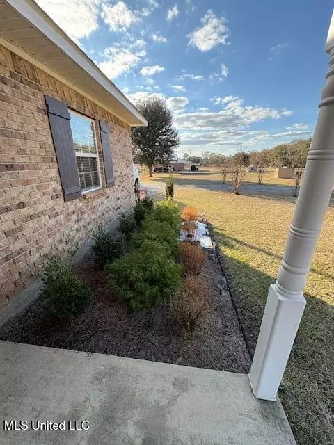 Exterior - 147 Howells Ferry Rd, Lucedale, MS 39452 photo 7 of 12