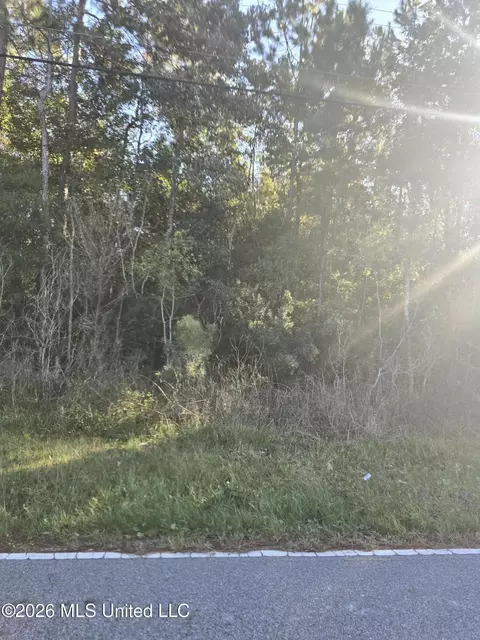 Allen Road, Gautier, MS 39553