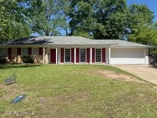 1404 Plantation Blvd, Jackson, MS 39211 photo 2