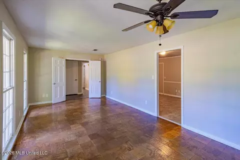 Living - 1404 Plantation Blvd, Jackson, MS 39211 photo 1 of 3