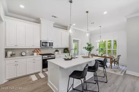 Kitchen - 218 New Haven Ln, Brandon, MS 39042 photo 1 of 2