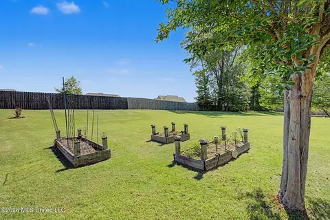 Exterior - 4929 Bakersfield Dr, Nesbit, MS 38651 photo 9 of 10