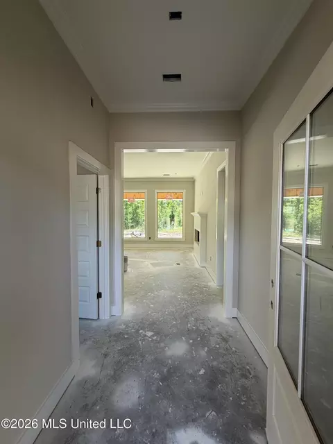 Entry Way - 214 New Haven Ln, Brandon, MS 39042 photo 1 of 4