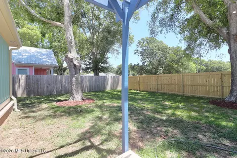 Exterior - 166 Daisy St, Biloxi, MS 39531 photo 3 of 3