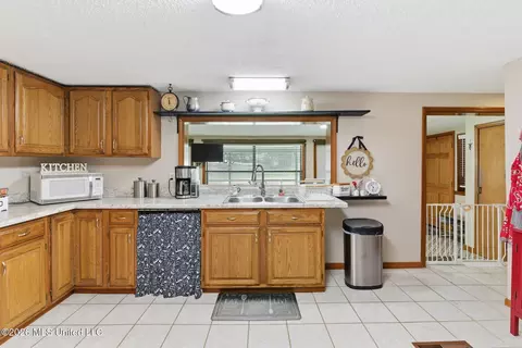 Kitchen - 38 Downs St, Lumberton, MS 39455 photo 5 of 5