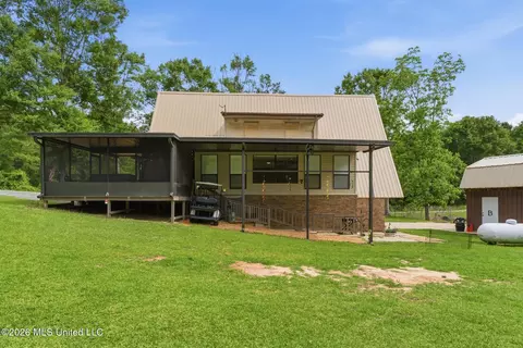 Other - 38 Downs St, Lumberton, MS 39455 photo 2 of 14