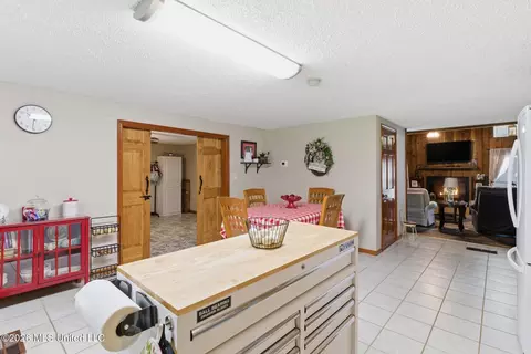 Kitchen - 38 Downs St, Lumberton, MS 39455 photo 3 of 5