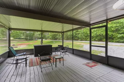 Exterior - 38 Downs St, Lumberton, MS 39455 photo 5 of 9