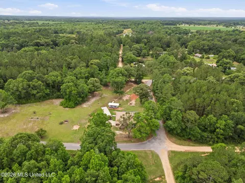 View/Area - 38 Downs St, Lumberton, MS 39455 photo 2 of 3