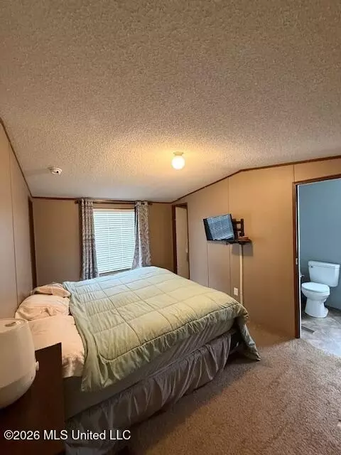 Bedroom - 8320 Darlene Dr, Moss Point, MS 39562 photo 3 of 5