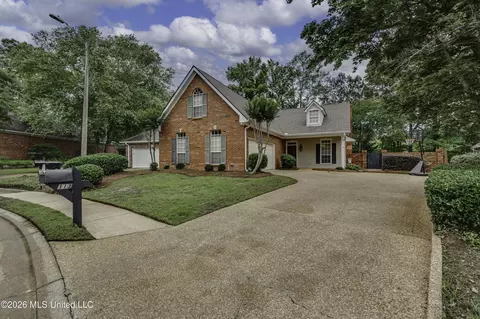 113 Rhapsody Cir, Brandon, MS 39047