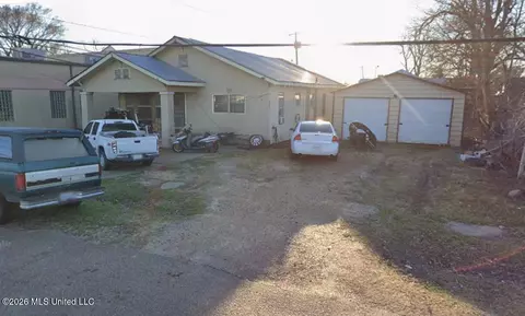 135 Alma St, Tutwiler, MS 38963