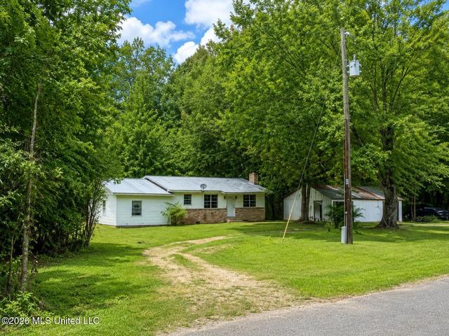 1135 Joe Dear Rd, Harrisville, MS 39082
