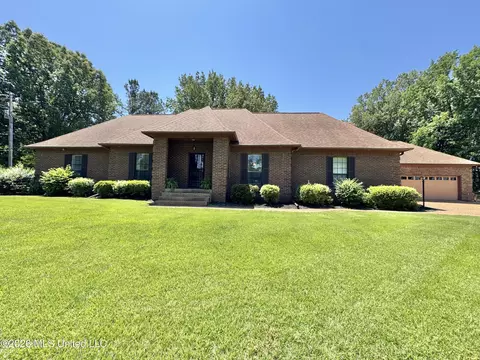 3579 Liscott Rd, Southaven, MS 38672