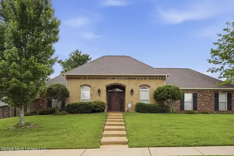 203 Hallow Hl, Brandon, MS 39042